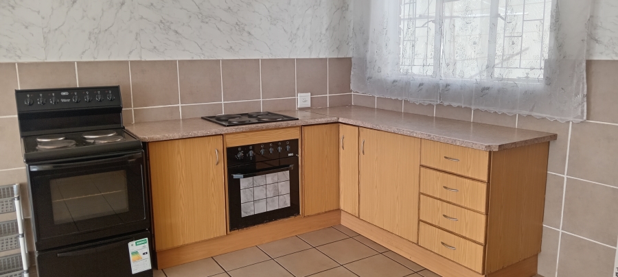2 Bedroom Property for Sale in Meiringspark North West
